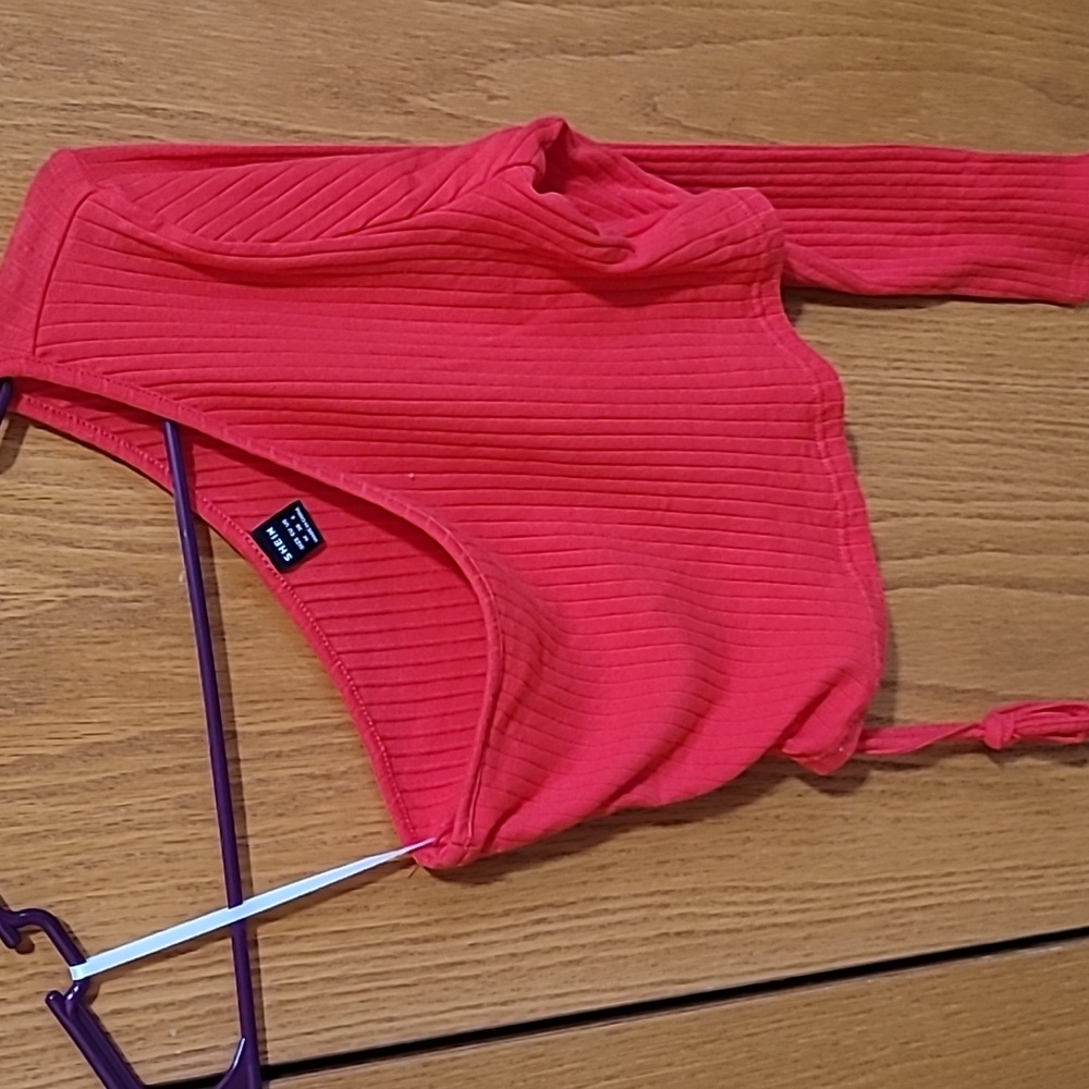 Off the Hsould Long Sleeve